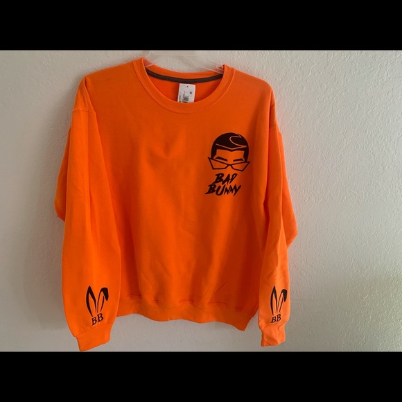 Custom Order your Bad Bunny Sweater!!😻🤩✨ - Picture 4 of 6